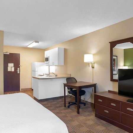 Extended Stay America Select Suites - Milwaukee - Waukesha Dış mekan fotoğraf