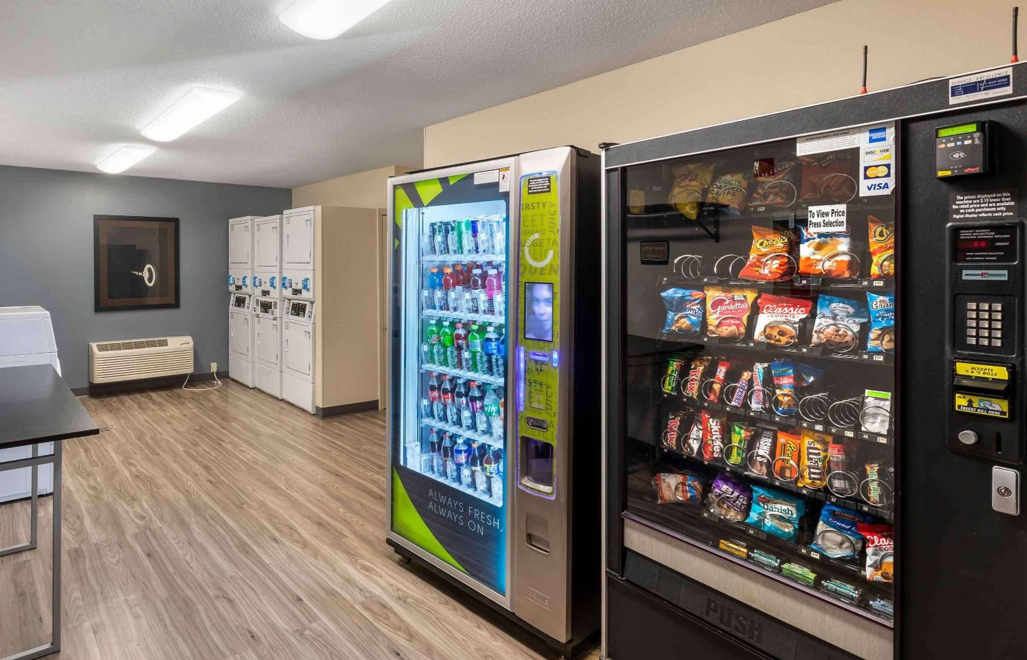 Extended Stay America Select Suites - Milwaukee - Waukesha Dış mekan fotoğraf