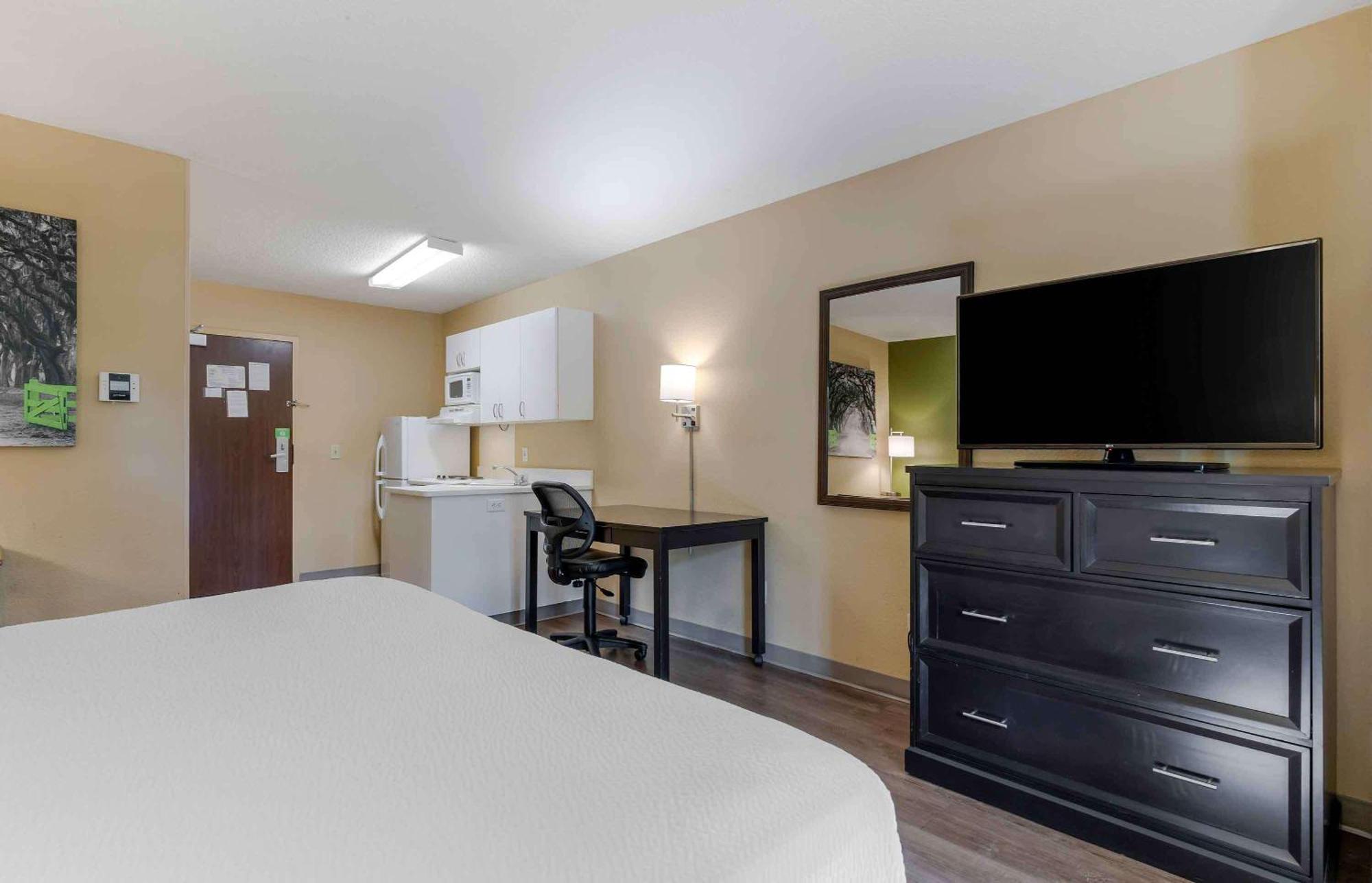 Extended Stay America Select Suites - Milwaukee - Waukesha Dış mekan fotoğraf