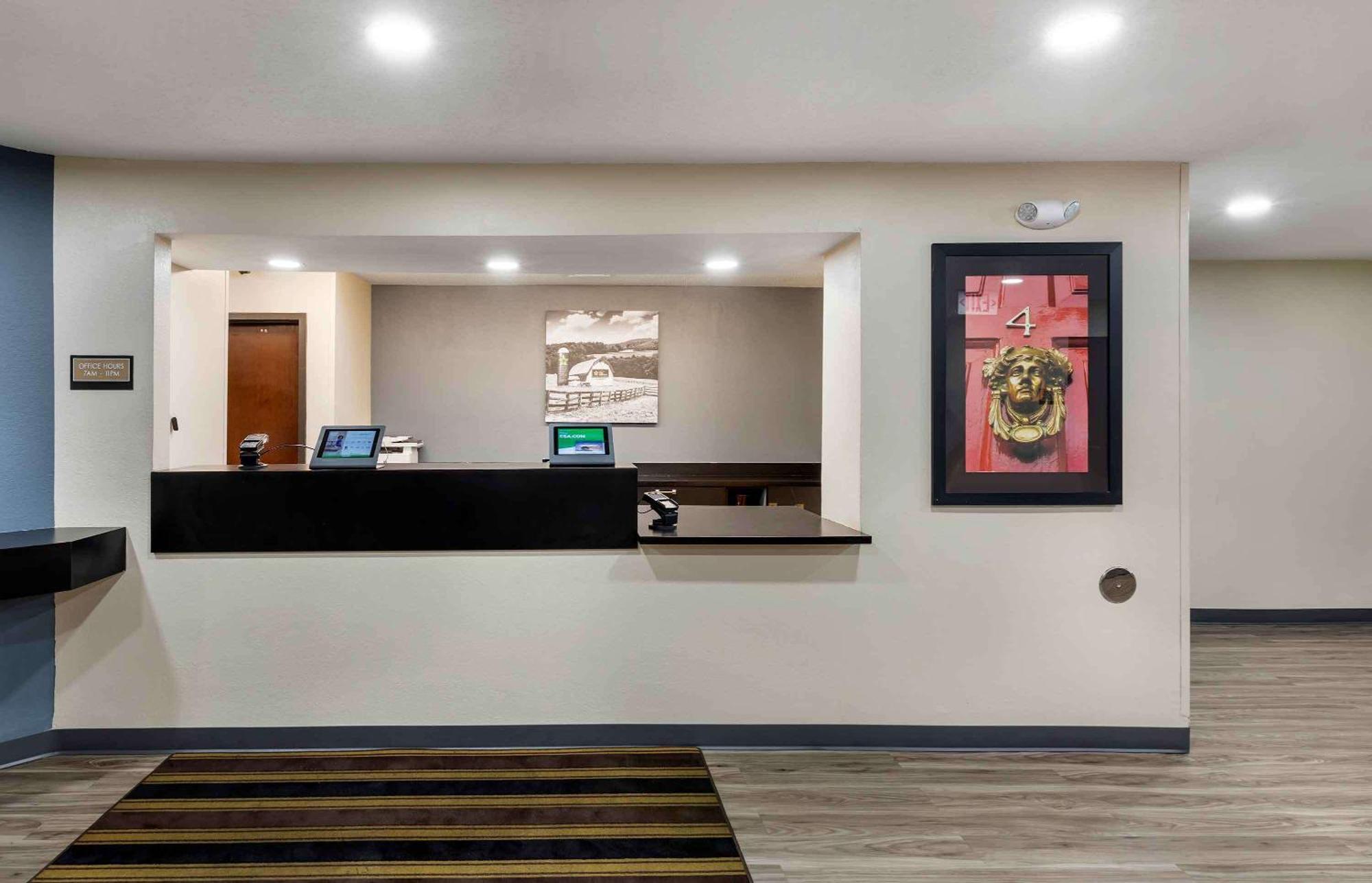Extended Stay America Select Suites - Milwaukee - Waukesha Dış mekan fotoğraf