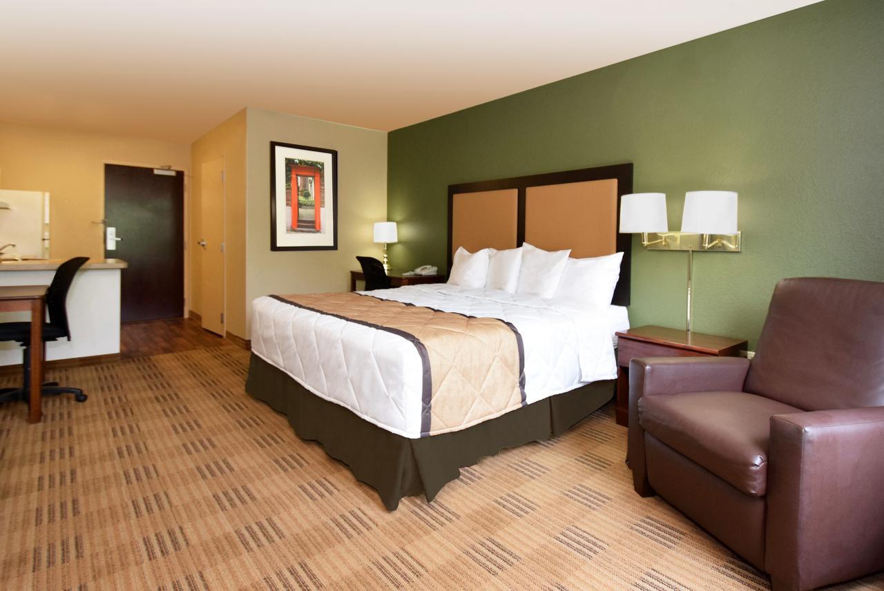 Extended Stay America Select Suites - Milwaukee - Waukesha Dış mekan fotoğraf
