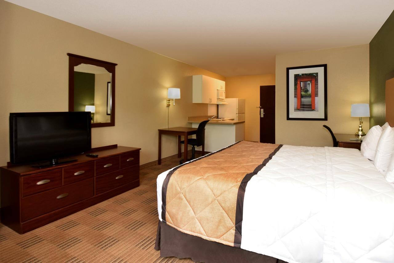 Extended Stay America Select Suites - Milwaukee - Waukesha Dış mekan fotoğraf